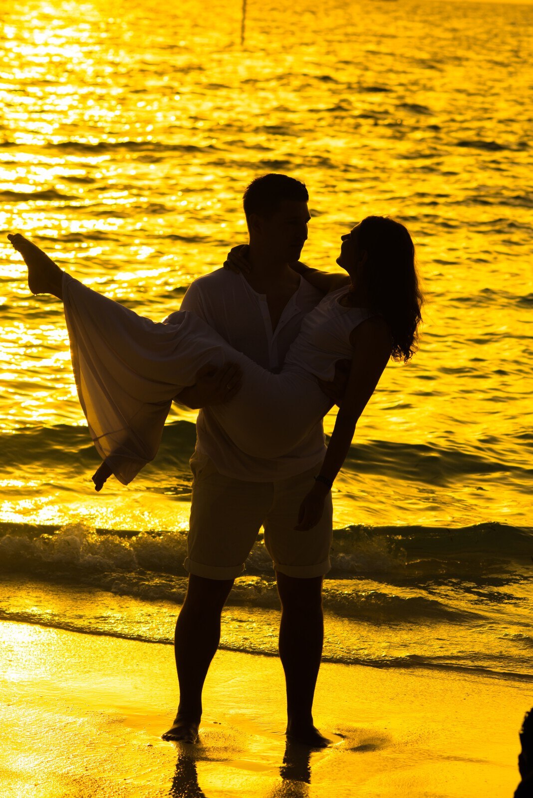 The Psychology Behind Cheating in Relationships