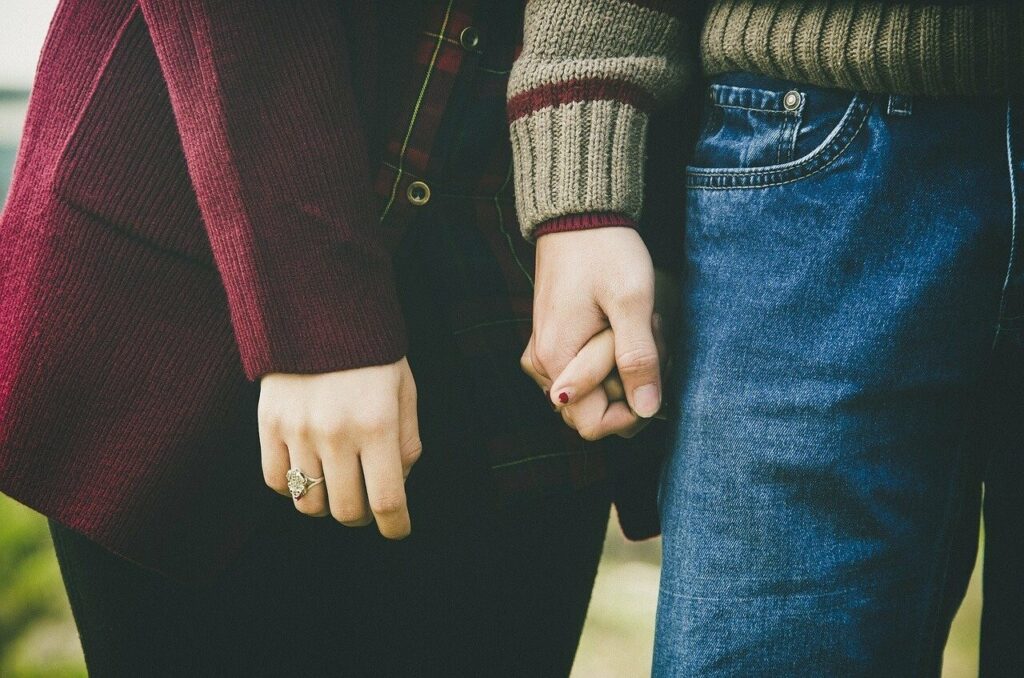 How to Know if Woman Is Ready for a Serious Relationship